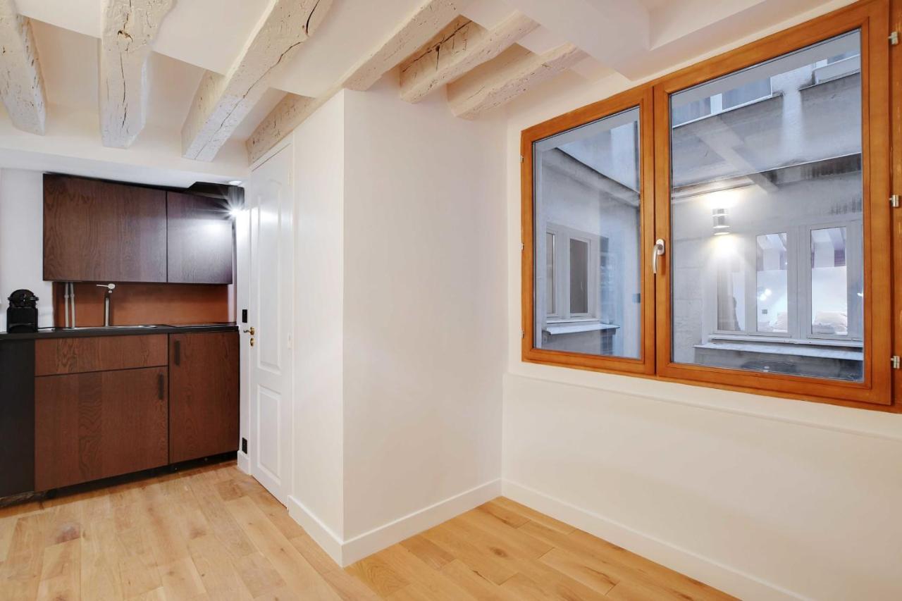 Joyful Apartment - 2Br-6P - Louvre-Rivoli Paris Bagian luar foto