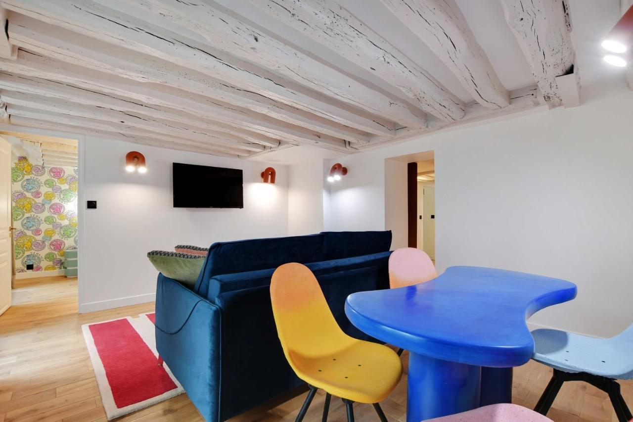Joyful Apartment - 2Br-6P - Louvre-Rivoli Paris Bagian luar foto